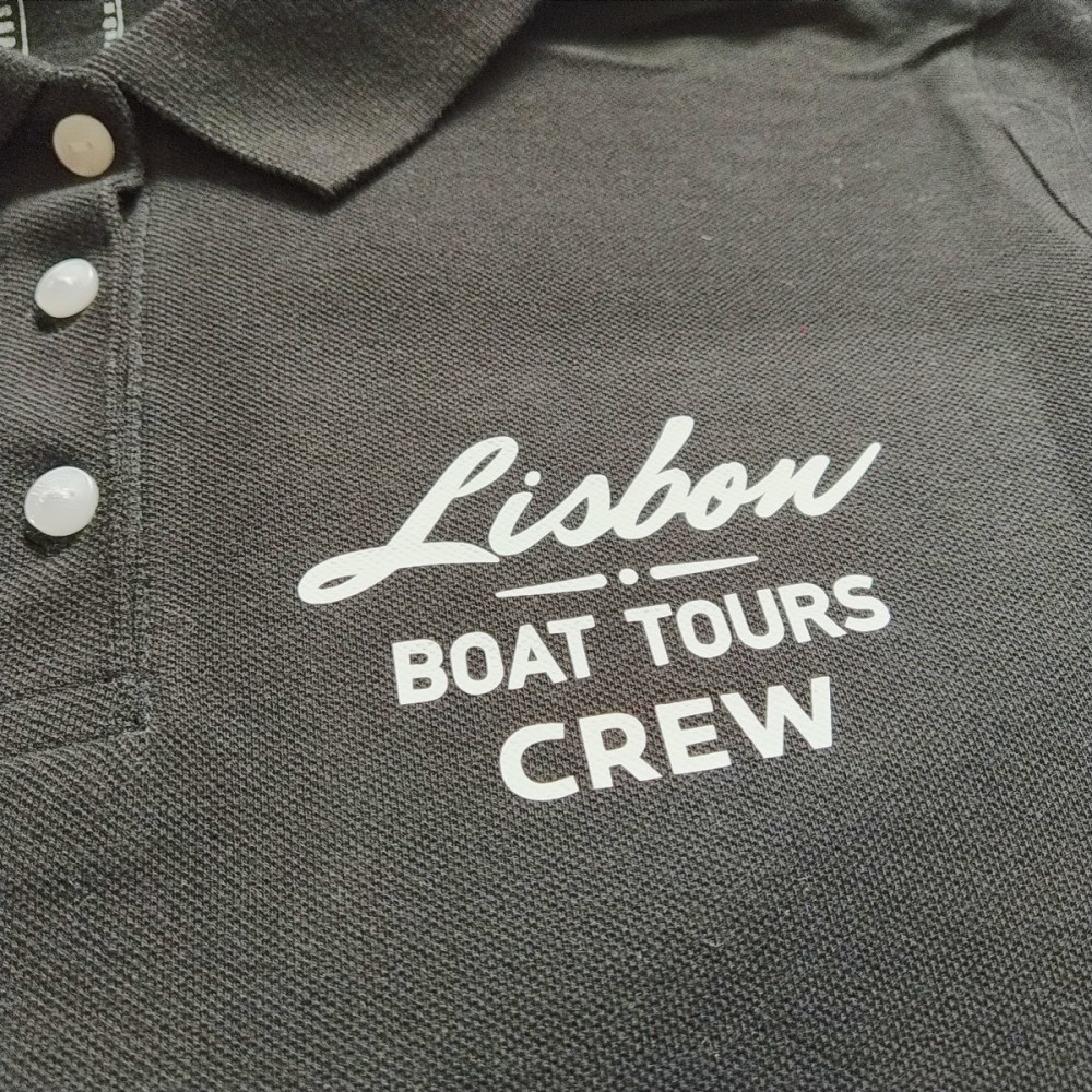 Polo de Manga Curta Estampado Frente e Costas