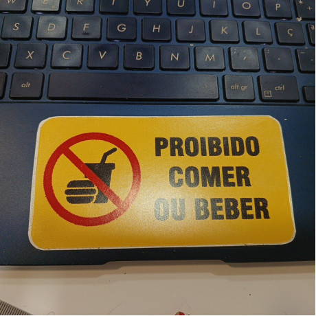 Autocolante Proibido Comer ou Beber Amarelo