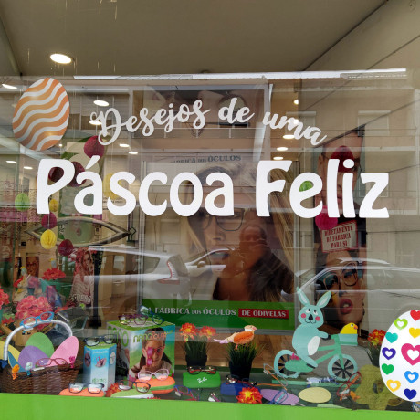 Letras Recortadas Desejos de uma Páscoa Feliz